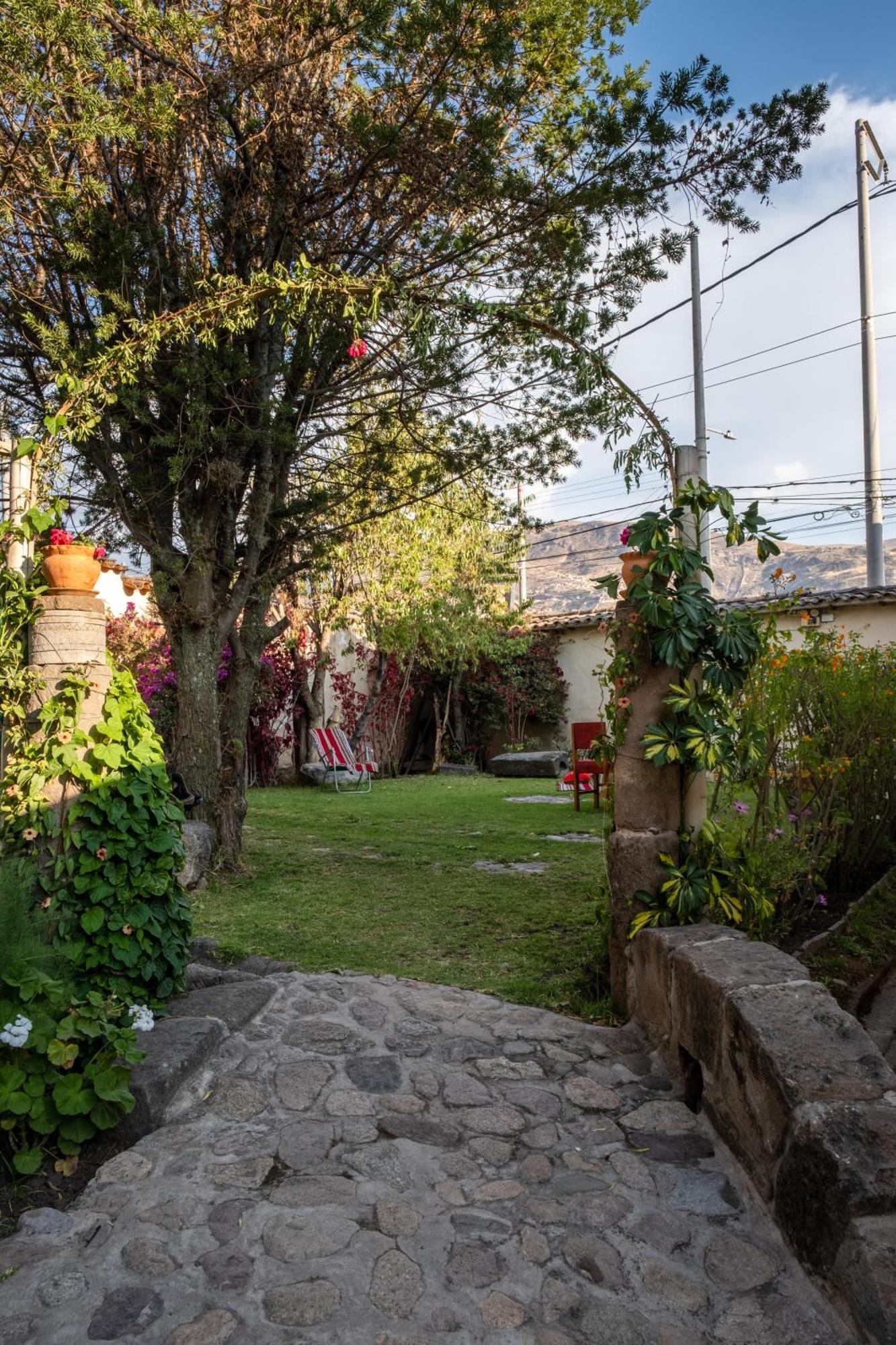 Hospedaje La Florida Urubamba Exterior photo